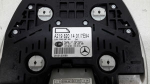 Mercedes Benz CLS-Class 219 (2004–2010) Eesmine sisevalgustuspaneel A2198201401 - 3