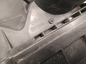 VOLVO XC60 (2017–2026) Luftfiltergehäuse 31474862 - 2