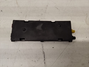 BMW 1 SERIES E81 (2007–2012) Antenas pastiprinātājs 6520695890002 - 4