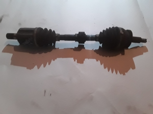 Priekšējā pusass un tās detaļas - 495002W000