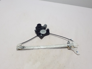   Rear side door window regulator  - 698030E050 