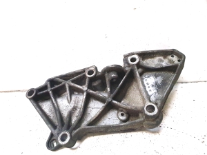 RENAULT Scenic (2003–2010) Lichtmaschinenhalter 8200100148 - 2