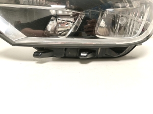 Volkswagen Passat B8 (2014–2023) Esituli 3G2941005C - 2