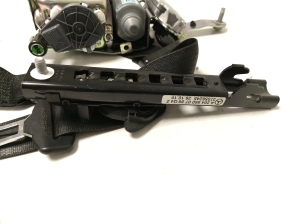 Mercedes Benz C-Class 204 (2007–2014) Front seat belt A2048602686 - 4