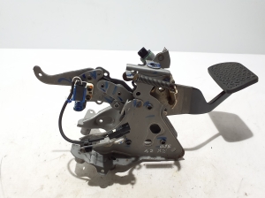 LEXUS RX LA1 (2022–2026) Piduripedaal 471100E180 - 3