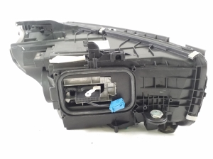 Mercedes Benz C-Class 206 (2021–2026) Esituli A2069065304 - 9