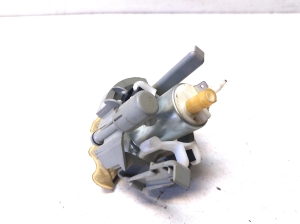 BMW 7 SERIJA E65 (2001–2008) Kütusepump paagis 16147186142 - 5