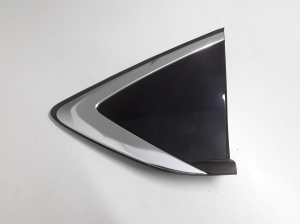 Other detail of the rear wing - 313351016