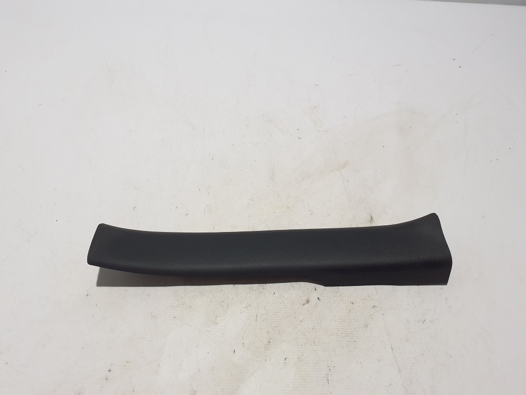 LEXUS RX LA1 (2022–2026) Inner sill trim 679180E140C0 LEXUS RX LA1 (2022–2026) Inner sill trim 679180E140C0