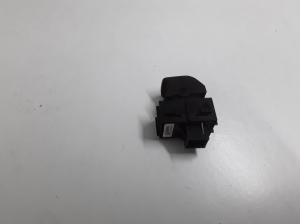 Opel Insignia (2017–2026) Parking brake switch 22818055 - 3