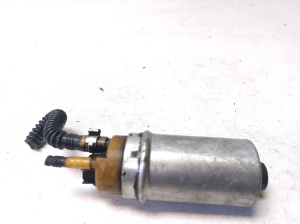 Volkswagen Golf V (2003–2009) Kütusepump paagis 993762120 - 2