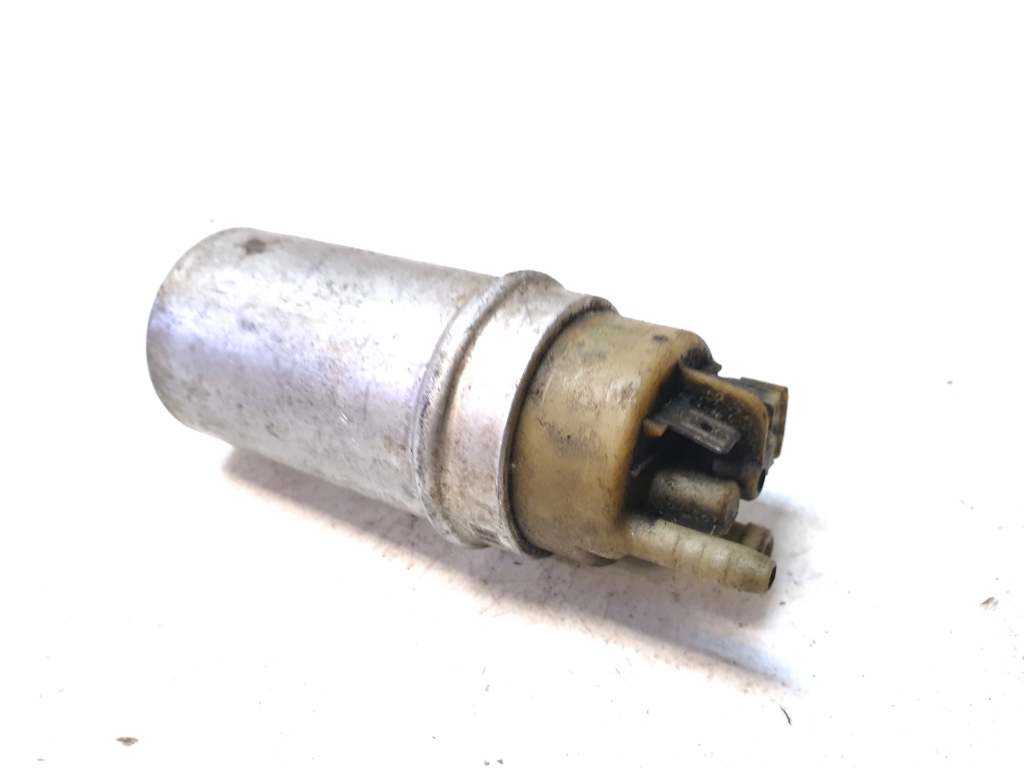 Volkswagen Caddy II (1995–2004) Kütusepump paagis 993762094 Volkswagen Caddy II (1995–2004) Kütusepump paagis 993762094