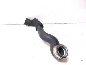 Mercedes Benz E-Class W211 (2002–2009) Jahutusradiaatori voolik 2035010282 - 2