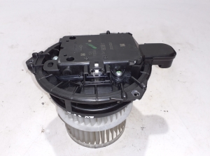 LEXUS RX LA1 (2022–2026) Salongi puhuri mootor 87103F6010 - 2