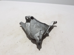 LEXUS RX LA1 (2022–2026) Other bracket 17118F0090 - 3