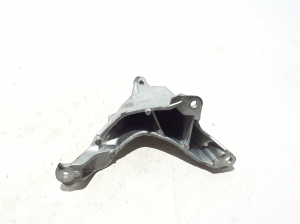 LEXUS RX LA1 (2022–2026) Other bracket 17118F0090 - 4