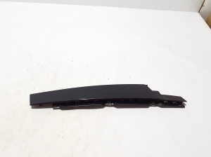 Volkswagen Passat B8 (2014–2023) Esiukse klaasi välimine liist 3G0837901P - 2