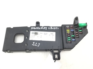 Interior fuse box - 13181984