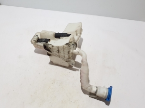 Volkswagen Passat B8 (2014–2023) Front washer fluid reservoir 3Q0955453A - 2
