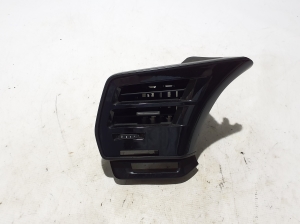  Salongi ventilatsioonirestid  - 556500E250 