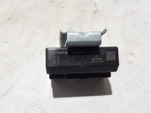 LEXUS RX LA1 (2022–2026) Relais 8264448040 - 2