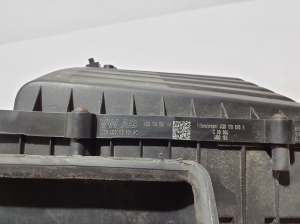 Volkswagen Passat B8 (2014–2023) Luftfiltergehäuse 5Q0129607AA - 2