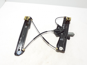 Land Rover Evoque (2011–2018) Front door window regulator LR067999 - 4