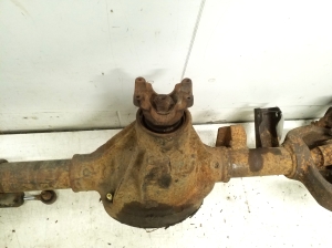 Jeep Wrangler YJ (1986–1996) Rear axle and its parts - 4