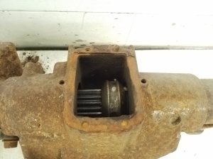 Jeep Wrangler YJ (1986–1996) Rear axle and its parts - 5