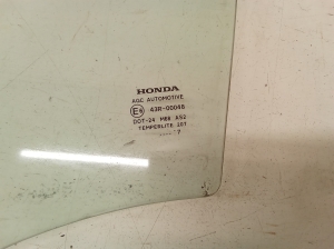Honda Civic VIII (2005–2012) Türscheibe hinten 43R00048 - 2