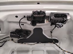 VOLVO S90 (2016–2026) Trunk lid - 4