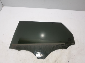 Vitre de porte latérale arrière - LR026715