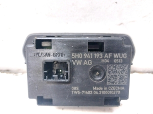 Volkswagen Caddy V (2020–2026) Gaismu slēdzis 5H0941193AF - 2