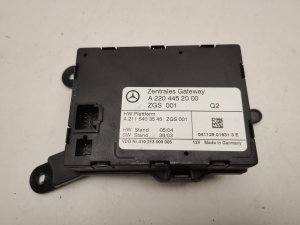 Mercedes Benz SL-Class 230 (2001–2012) Gateway-Steuermodul A2204452000