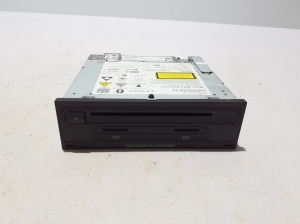   Radio / CD-Player / DVD-Player / Navigation  - 3G0035043A 