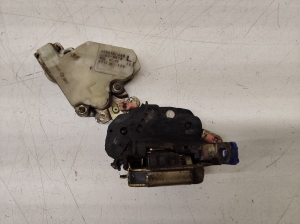 NISSAN Almera Tino V10 (2000–2006) Front door lock 805536IU66 - 3
