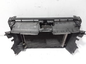 Volkswagen Passat B8 (2014–2023) Radiator set and its parts - 2