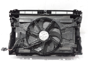 Volkswagen Passat B8 (2014–2023) Radiator set and its parts - 3