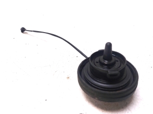 Volkswagen Caddy V (2020–2026) Kraftstofftankdeckel 8N0201556 - 5
