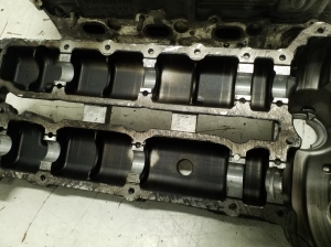 Mercedes Benz E-Class W211 (2002–2009) Cylinder head and its parts - 8