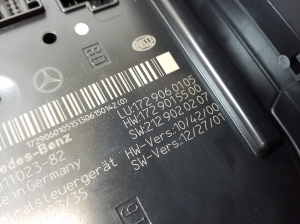 Mercedes Benz SLK-Class 172 (2011–2026) Fuse box in the trunk A1729060105 - 2