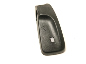 Mercedes Benz C-Class 205 (2014–2021) Sisepeegel A2138109900 - 6