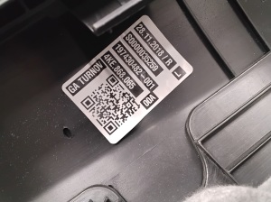 AUDI e-tron SUV (2018–2026) Tagumise küljeukse polster 4KE868065 - 5