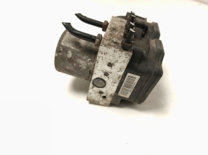 Kia Sportage (2010–2016) ABS unit BE6003I323 - 3
