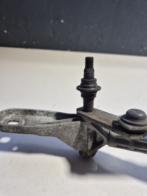 BMW 5 SERIES F11 (2010–2017) Windshield wiper mechanism 7306266 - 5