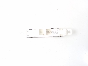Mercedes Benz SLK-Class 172 (2011–2026) Other switch A1722670388 - 3