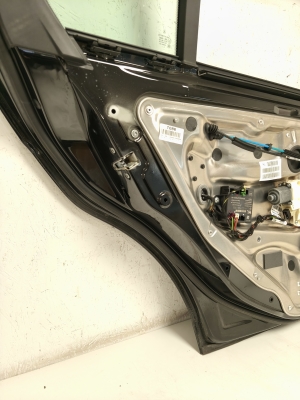 Mercedes Benz C-Class 204 (2007–2014) Tür hinten - 8