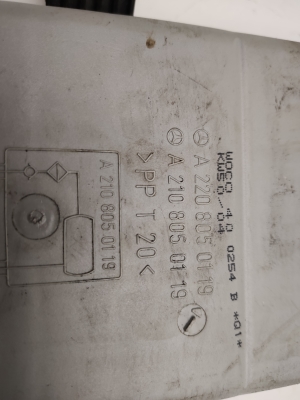Mercedes Benz SL-Class 230 (2001–2012) Other reservoir A2208050119 - 3
