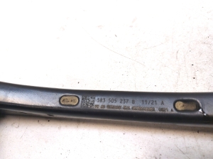 Volkswagen Caddy V (2020–2026) Tagasilla varras 5R3505237B - 2