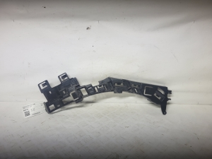 Front bumper bracket - 9856007380